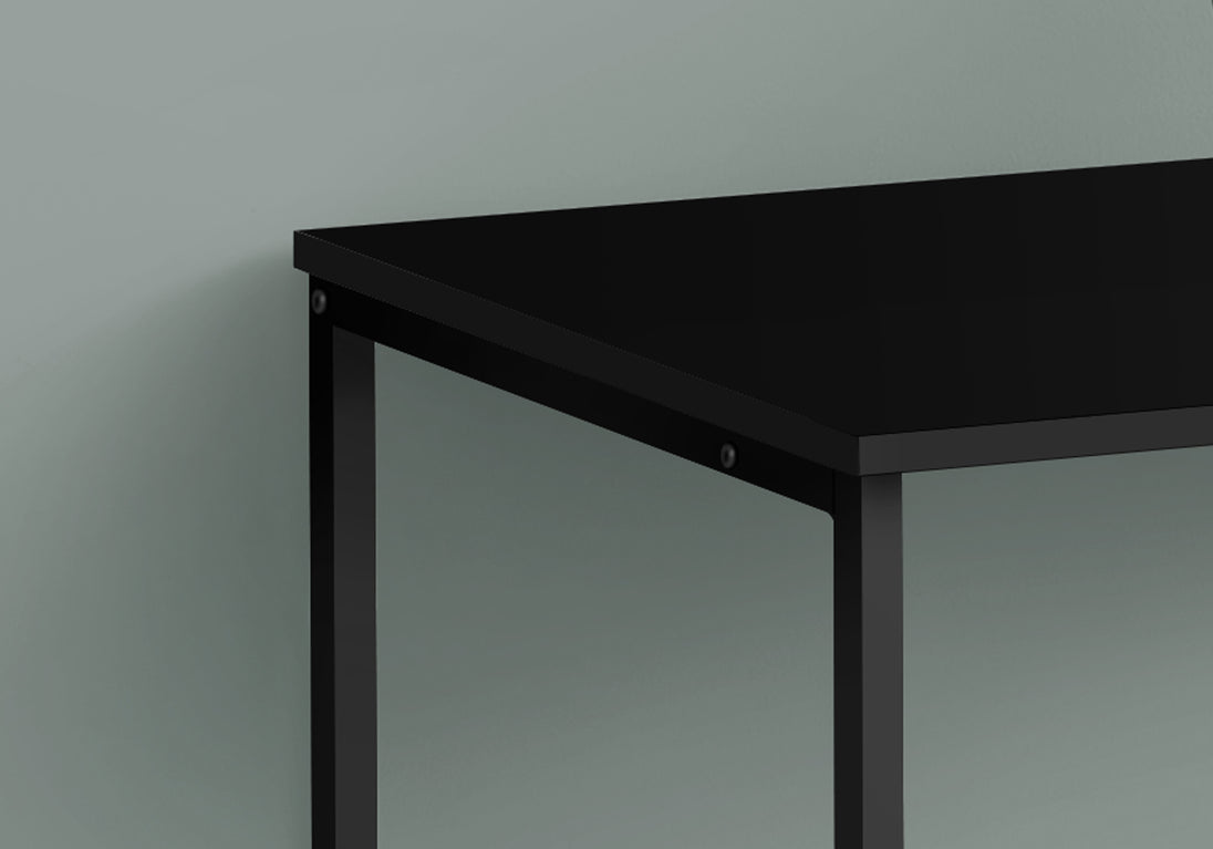 I 7776 Computer Desk - 40"L / Black / Black Metal - Furniture Depot