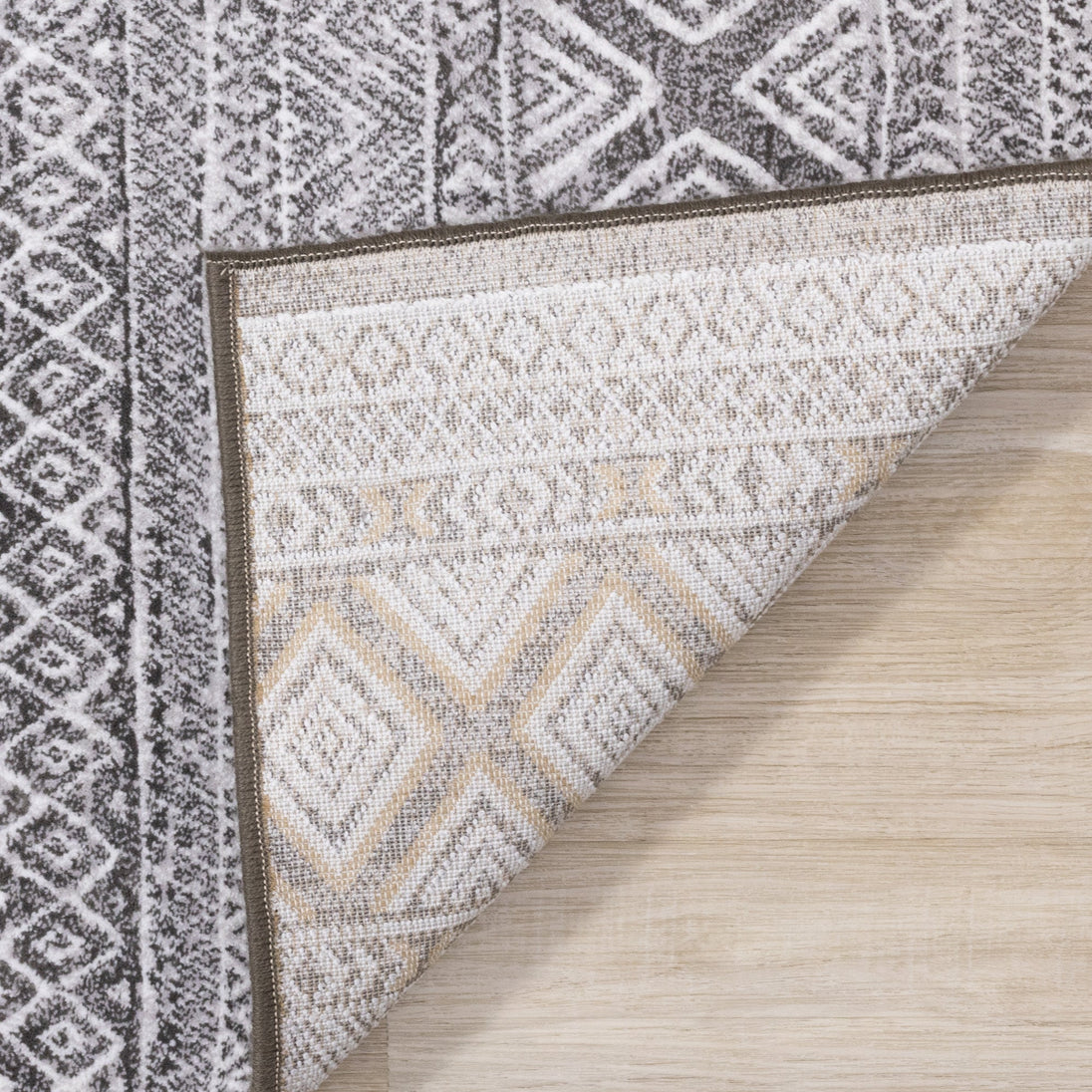 Intrigue Grey Cream Trellis Banding Rug - Furniture Depot