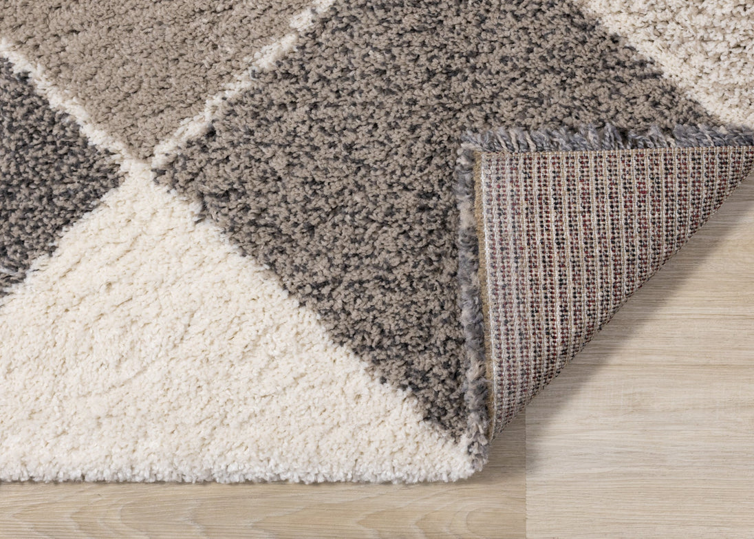 Maroq Cream Beige Diamonds Rug - Furniture Depot