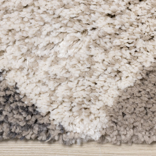 Maroq Cream Beige Diamonds Rug - Furniture Depot