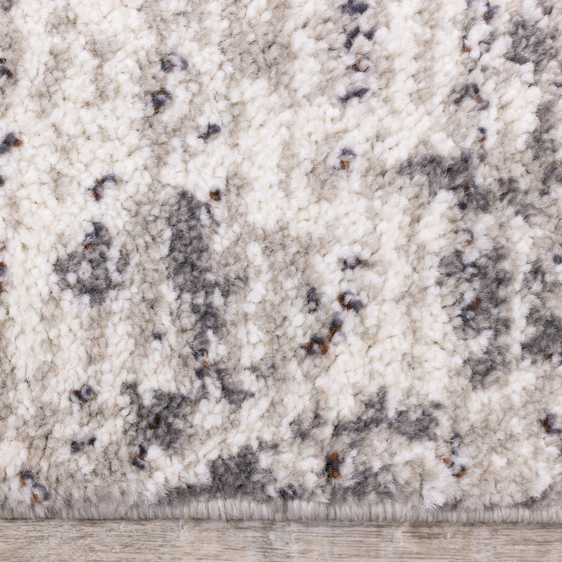 Ravine Grey Cream Distressed Rug - Furniture Depot