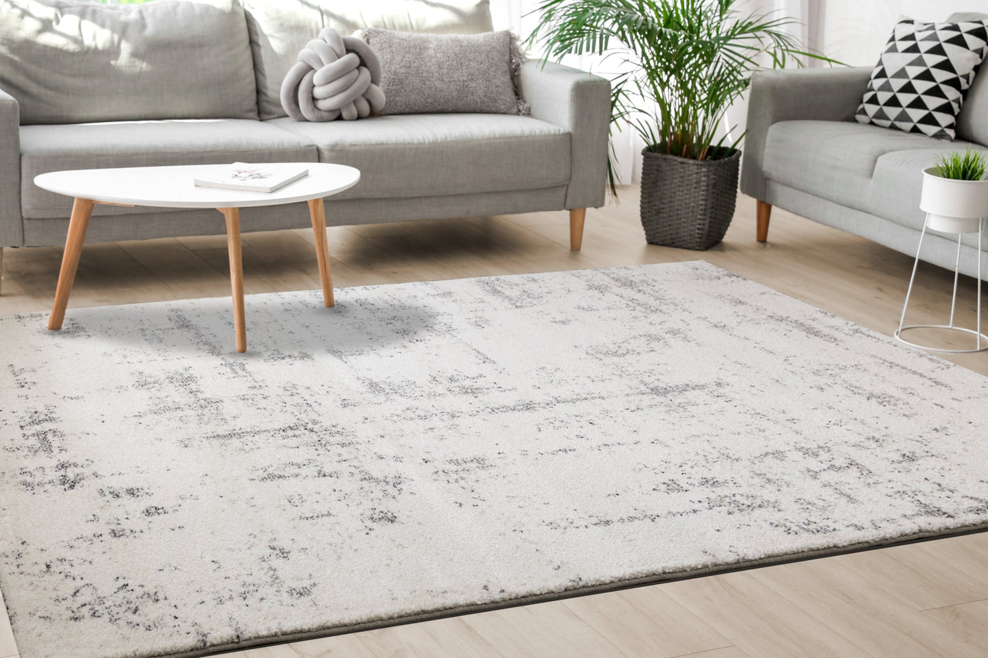 Ravine Cream Grey Soft Disressed Rug - Furniture Depot