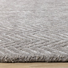 Load image into Gallery viewer, Royal Grey Handtufted Chevron Rug - Furniture Depot