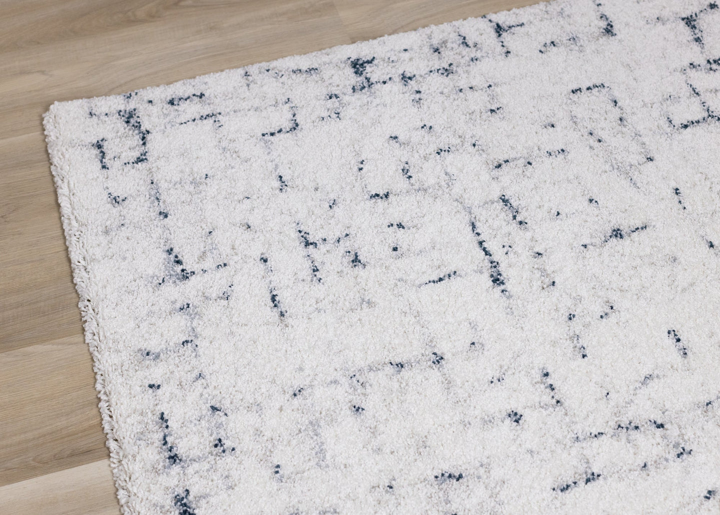 Sable Cream Blue Soft Grid Rug - Furniture Depot