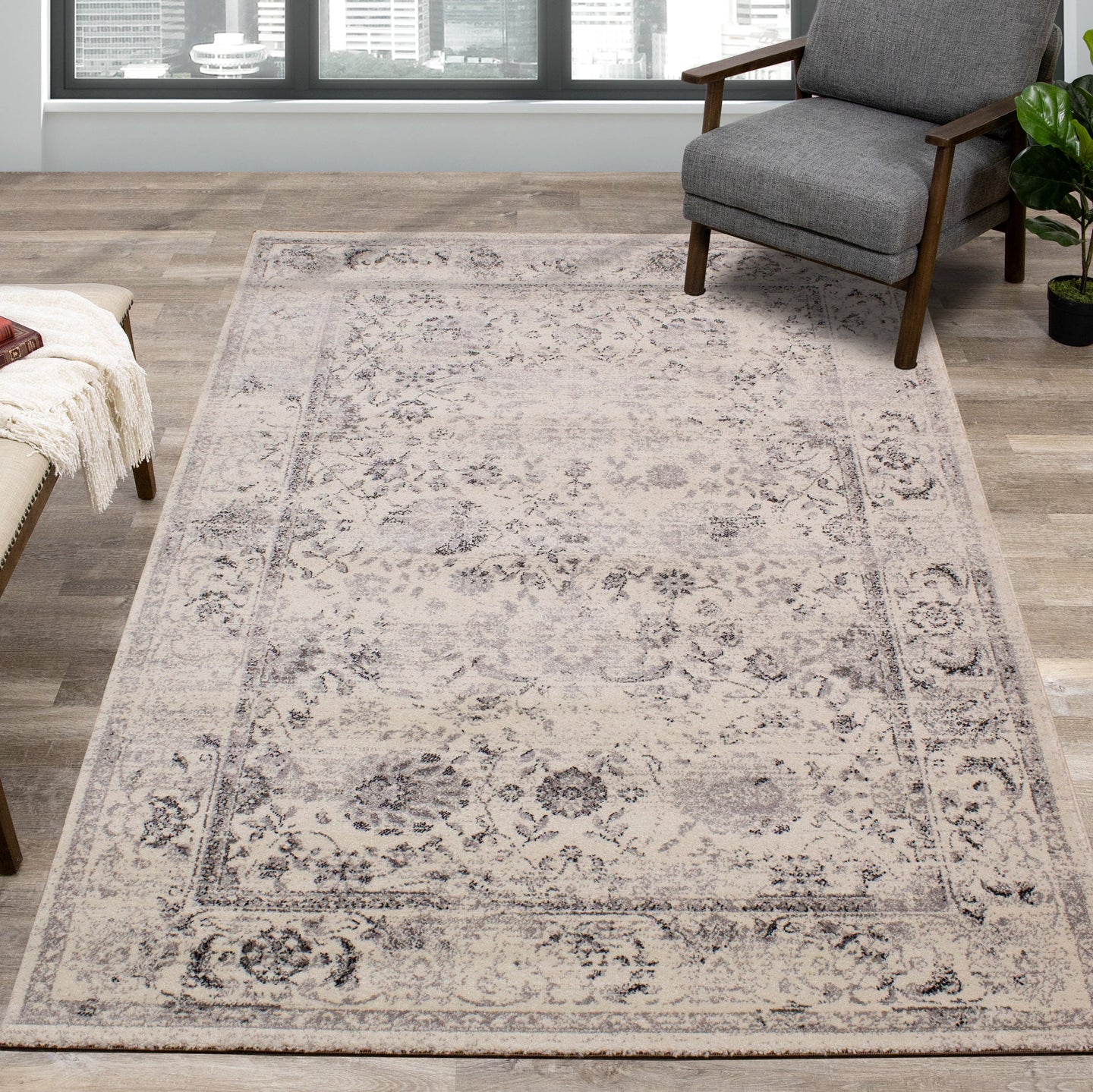 Safi Cream Grey Traditional Border Rug - Furniture Depot