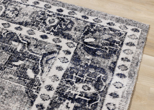 Sara Grey Black Elaborate Edging Rug - Furniture Depot