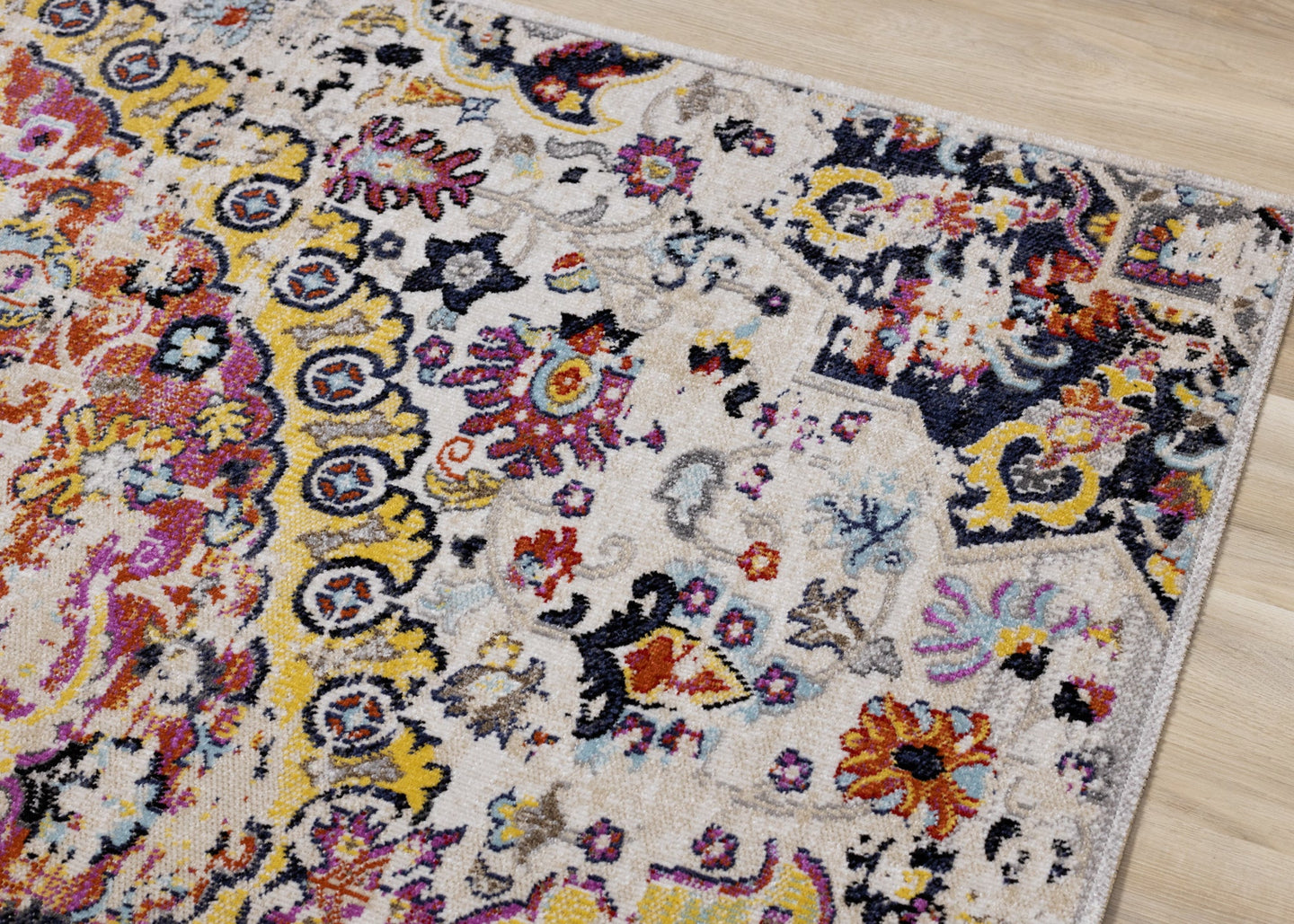 Sara Medallion Rug - Furniture Depot