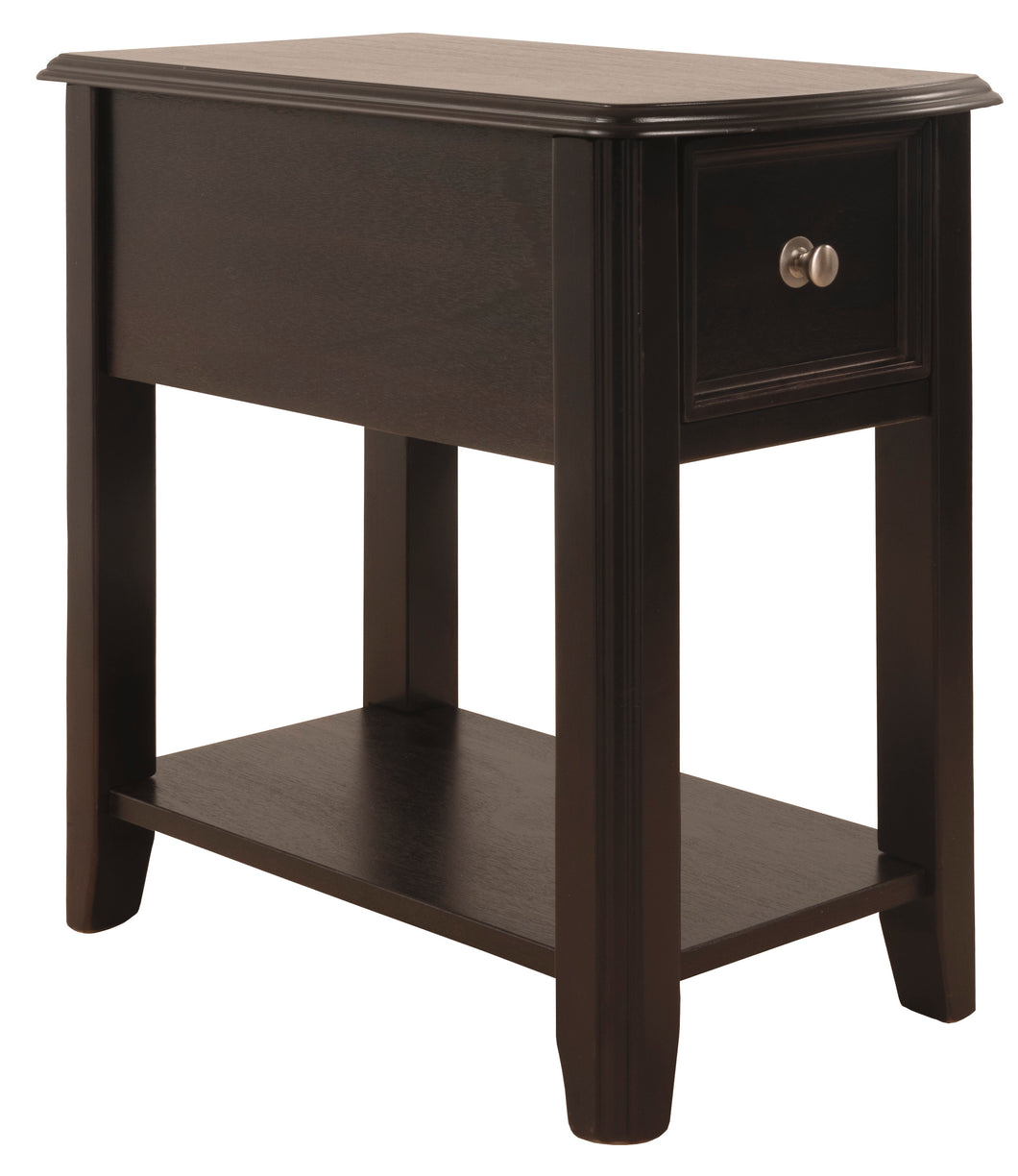 Breegin Chair Side End Table - Furniture Depot (6060572704941)