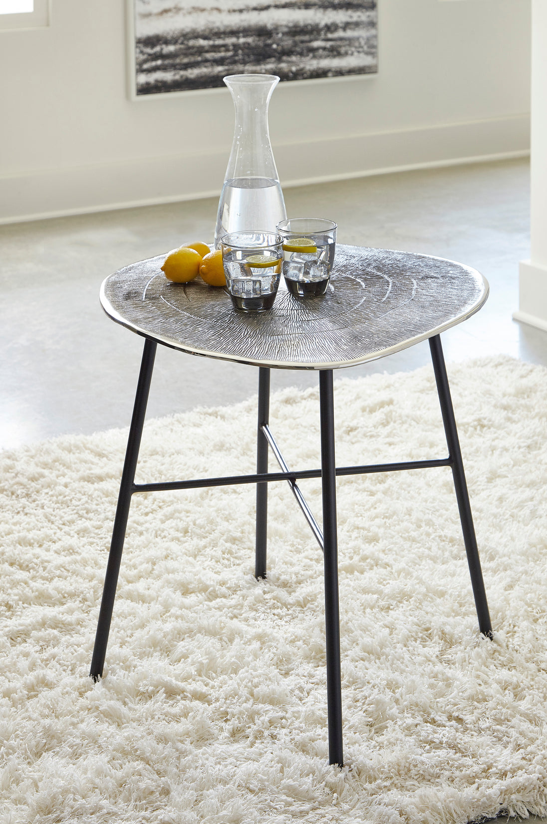 Laverford End Table - Furniture Depot (7776387563768)