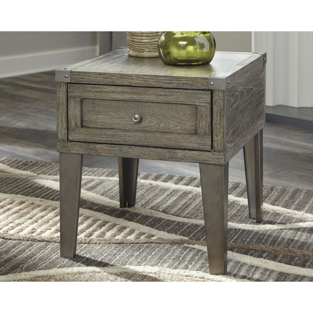 Chazney End Table - Rustic Brown - Furniture Depot (3665313824821)