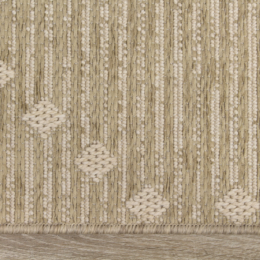 Vista Beige Cream Dot Trellis Indoor/Outdoor Rug - Furniture Depot