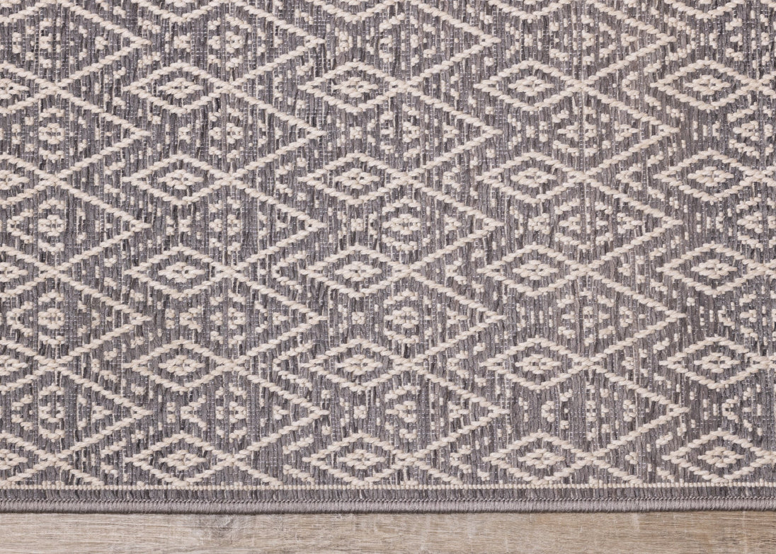 Vista Grey Cream Tribal Indoor/Outdoor Rug - Furniture Depot