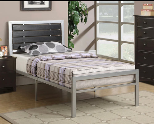 Silver Steel Platform Bed w/ Wood Panel 112 - Furniture Depot