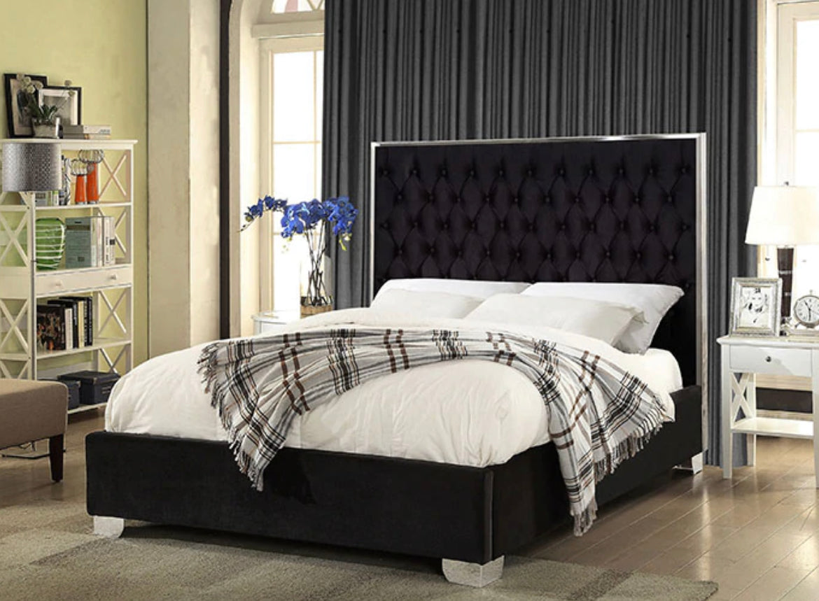 5542 - Upholstered Bed - Black - Furniture Depot