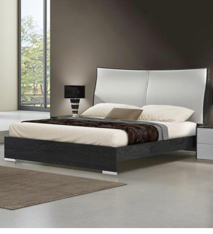 Logan Contemporary Bed - Furniture Depot (4837073616998)