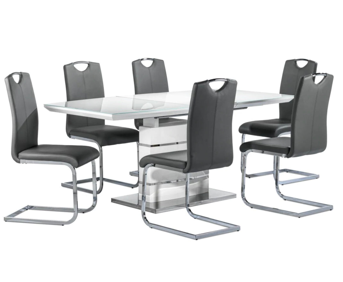 Danny dining set with 4 online chairs