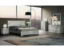 Load image into Gallery viewer, Latania Bed - Furniture Depot
